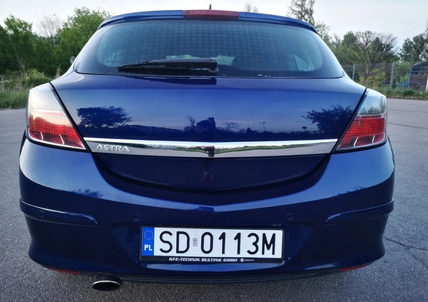 Opel Astra cena 14900 przebieg: 195000, rok produkcji 2009 z Brusy małe 254